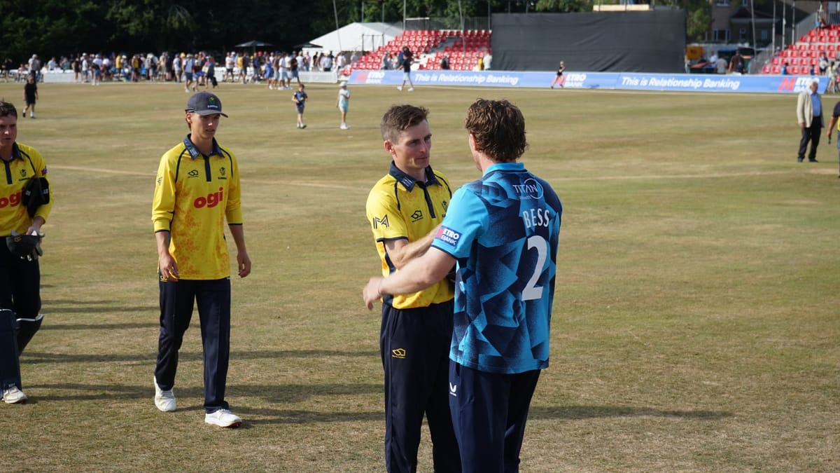 Gorvin shakes Bess hand